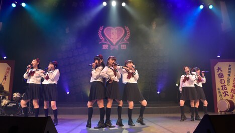 私立恵比寿中学（写真提供：SMEレコーズ）