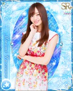 梅澤美波の特典カードデザイン。