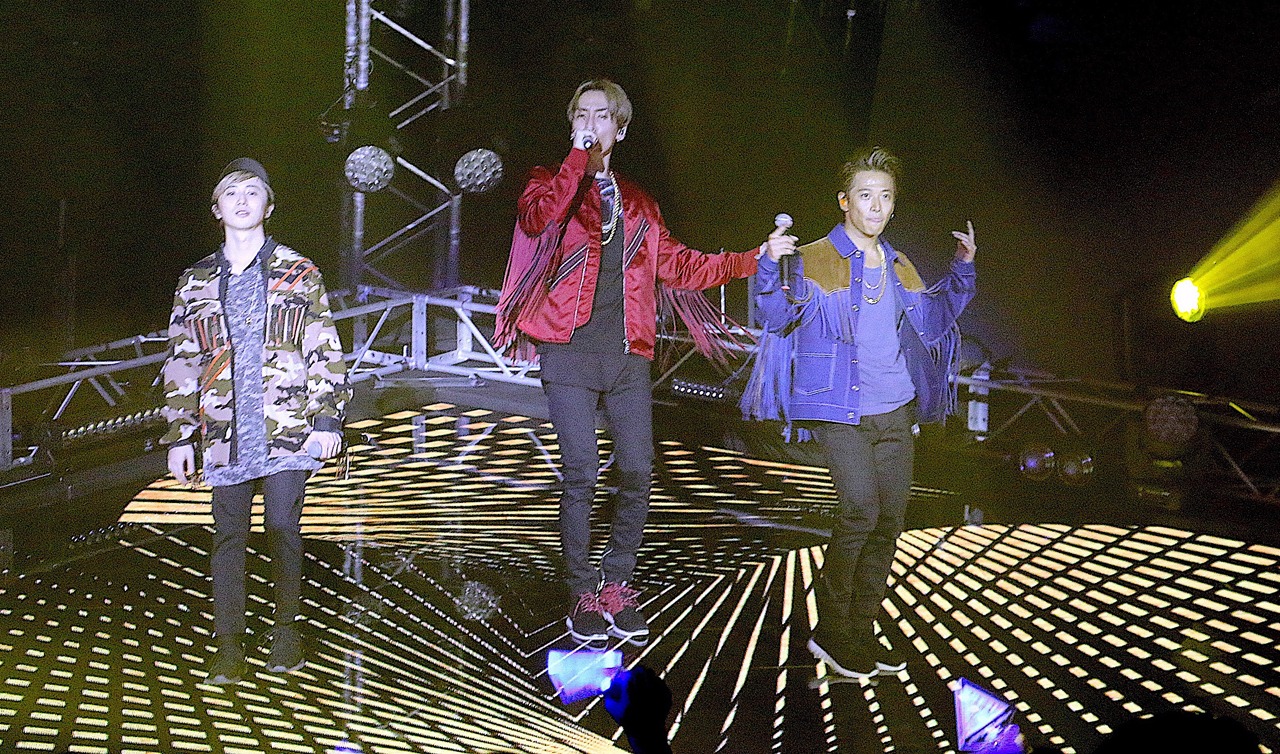 w-inds.「w-inds. LIVE TOUR 2017 "INVISIBLE"」香港公演の様子。（撮影：片山剛）