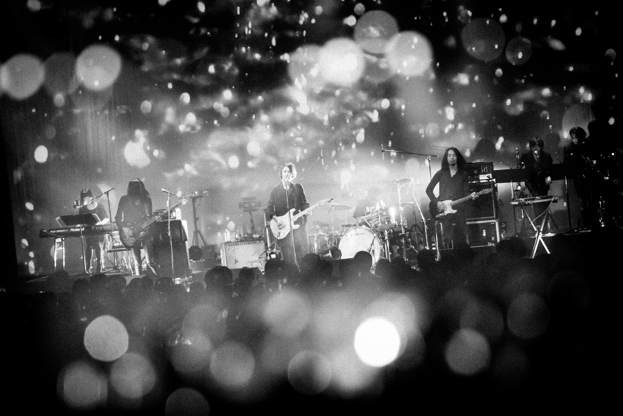 THE NOVEMBERS「TOUR - Before Today -」東京・マイナビBLITZ赤坂公演の様子。（Photo by Daisuke Miyashita）