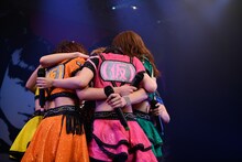 「アップアップガールズ（仮）これが私達の生きる道～ Way of Our Life ～」の様子。