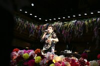 「Superfly 10th Anniversary Premium LIVE "Bloom"」東京・東京オペラシティコンサートホール：タケミツメモリアル公演の様子。（撮影：石井亜希）