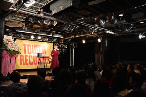 最上もが「もがみーてぃんぐ in タワレコ」の様子。