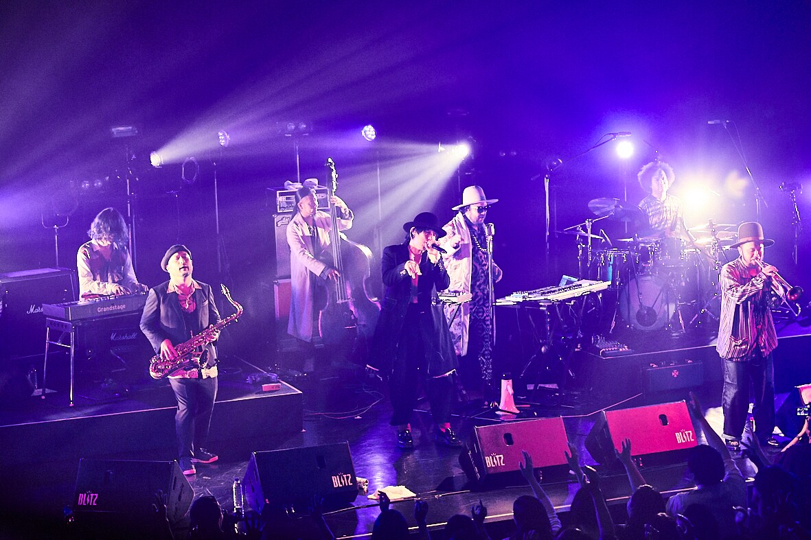 SOIL & "PIMP" SESSIONS、晩秋の赤坂に野田洋次郎迎えた半年ぶりワンマン