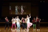 人気画像9位は「うらたぬき率いる赤組、大逆転で3連覇達成『ETA運動会』レポ」より、ハーフタイムショーの様子。（撮影：小松陽祐［ODD JOB］）