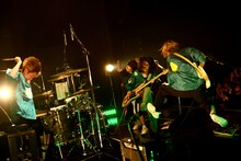 tricot「【LIVE TIPS】tricot VS 47 Tour Final presented by WOWOW」の様子。（撮影：半田“H.and.A”安政［Showcase］）