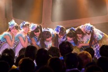 「3B junior『秋の収穫祭IV』3B junior シンガーソングランナー～目指せ完奏！歌う!!下北沢マラソン～」の様子。（撮影：堀口綾）