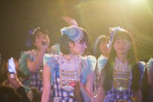 「3B junior『秋の収穫祭IV』3B junior シンガーソングランナー～目指せ完奏！歌う!!下北沢マラソン～」の様子。（撮影：堀口綾）