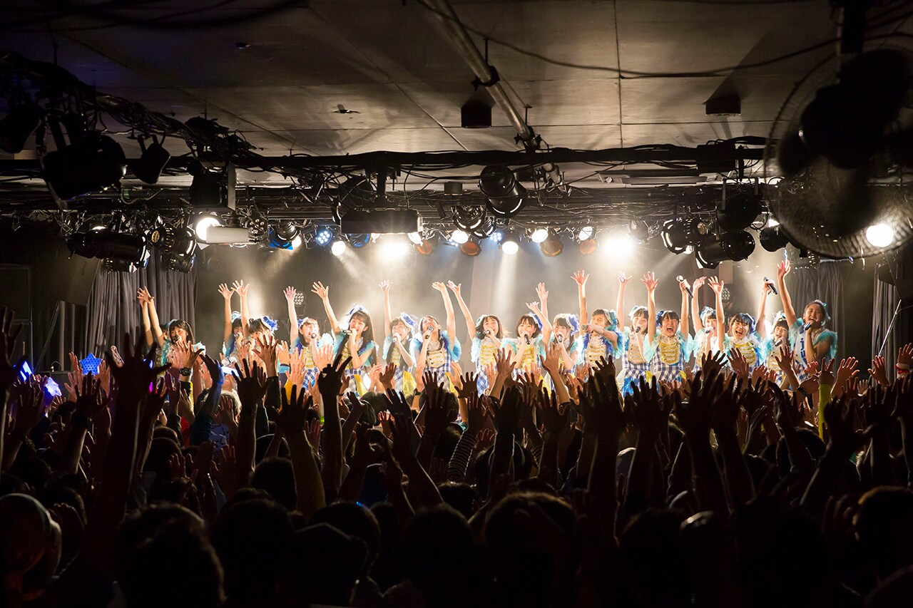 3B junior、2時間15分41秒におよぶ歌のマラソン完走！全31曲をノンストップで歌い切る