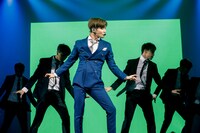 「TAEMIN 'OFF-SICK（on track）' in JAPAN」の様子。（Photo by HAJIME KAMIIISAKA）