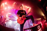 HIROKAZ（G）（撮影：ヤオタケシ）