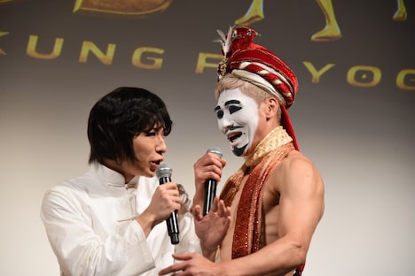 歌広場淳（Be-su）と樽美酒研二（Doramu）。