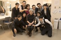細野晴臣「全国ツアー」東京・中野サンプラザホール公演終了後の様子。（写真提供：ビクターエンタテインメント）