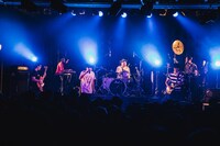 トリプルファイヤー「アルティメット パーティー 4」の様子。（撮影：二宮ユーキ）