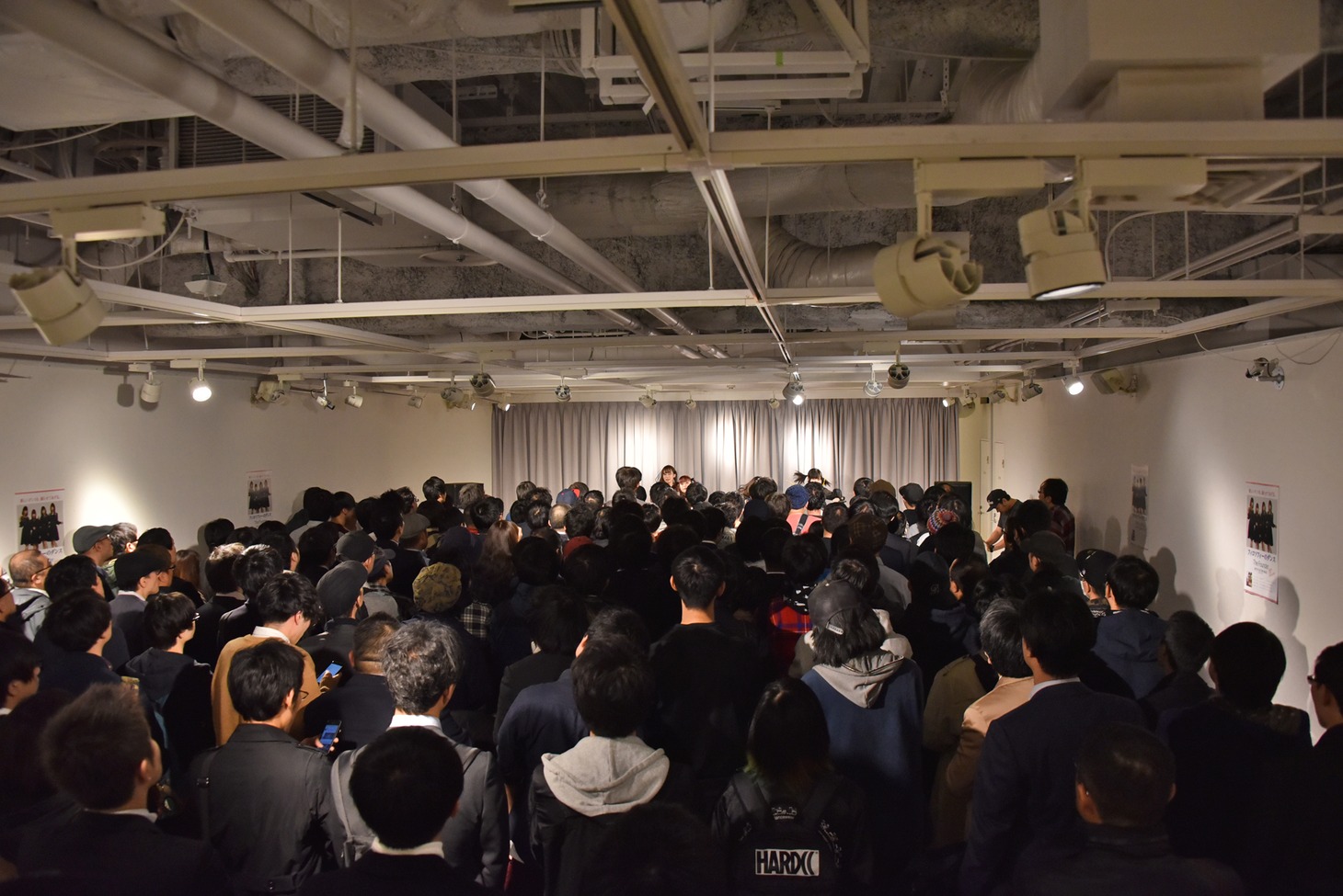 フィロソフィーのダンス「ザ・ファウンダー」リリースイベントの様子。
