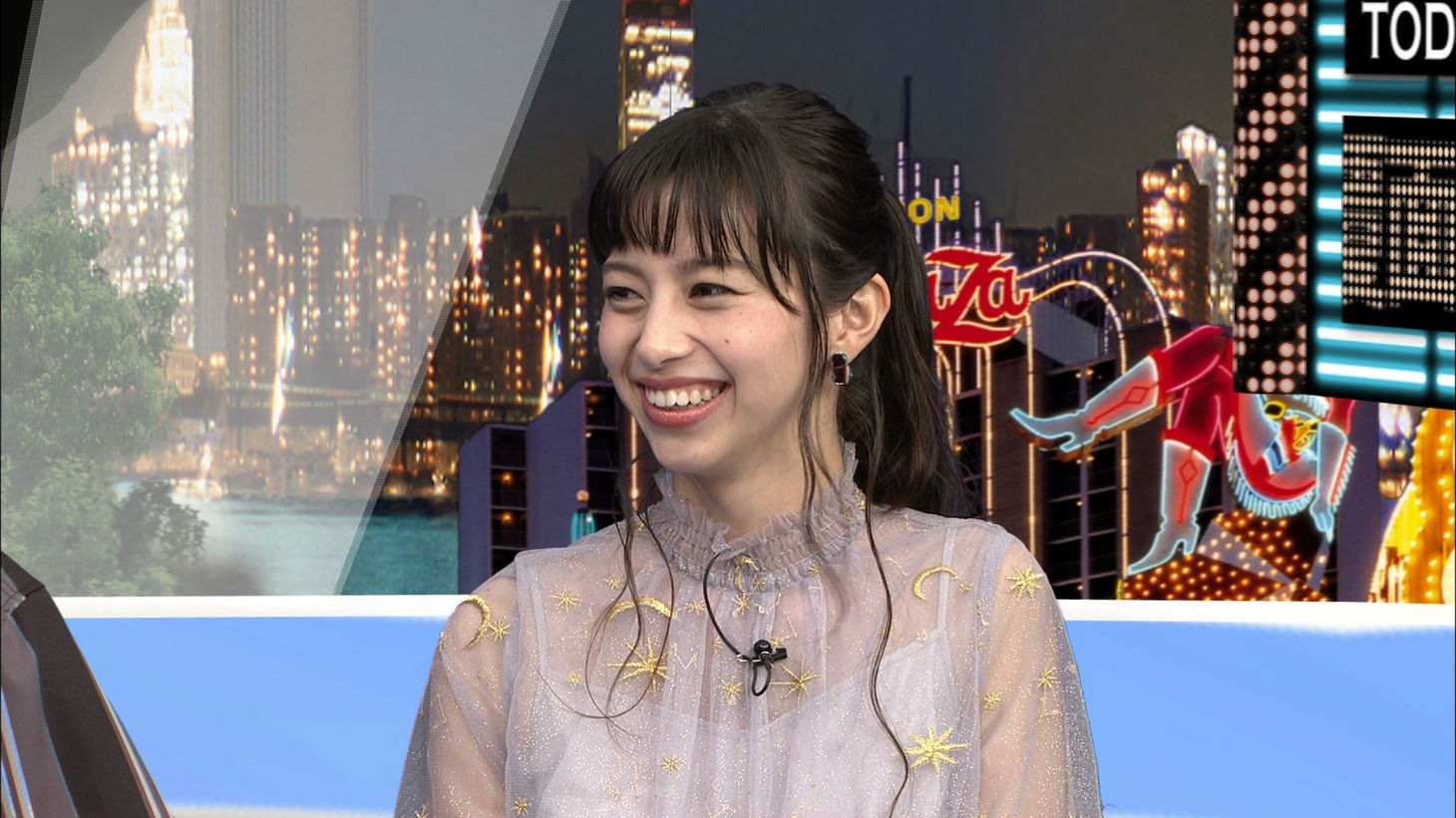 中条あやみ (c)カンテレ