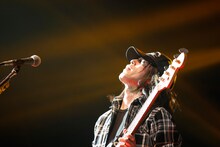 佐藤雅俊（B / ACIDMAN）（撮影：三吉ツカサ）