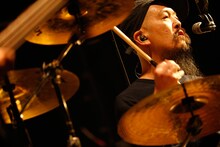 浦山一悟（Dr / ACIDMAN）（撮影：三吉ツカサ）