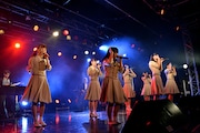 転校少女歌撃団 4thワンマンライブの様子。