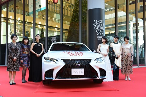 「VOGUE JAPAN WOMEN OF THE YEAR 2017」受賞者。