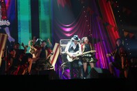 手島いさむ（G / ユニコーン、電大）とたこ虹メンバー。（撮影：笹森健一）