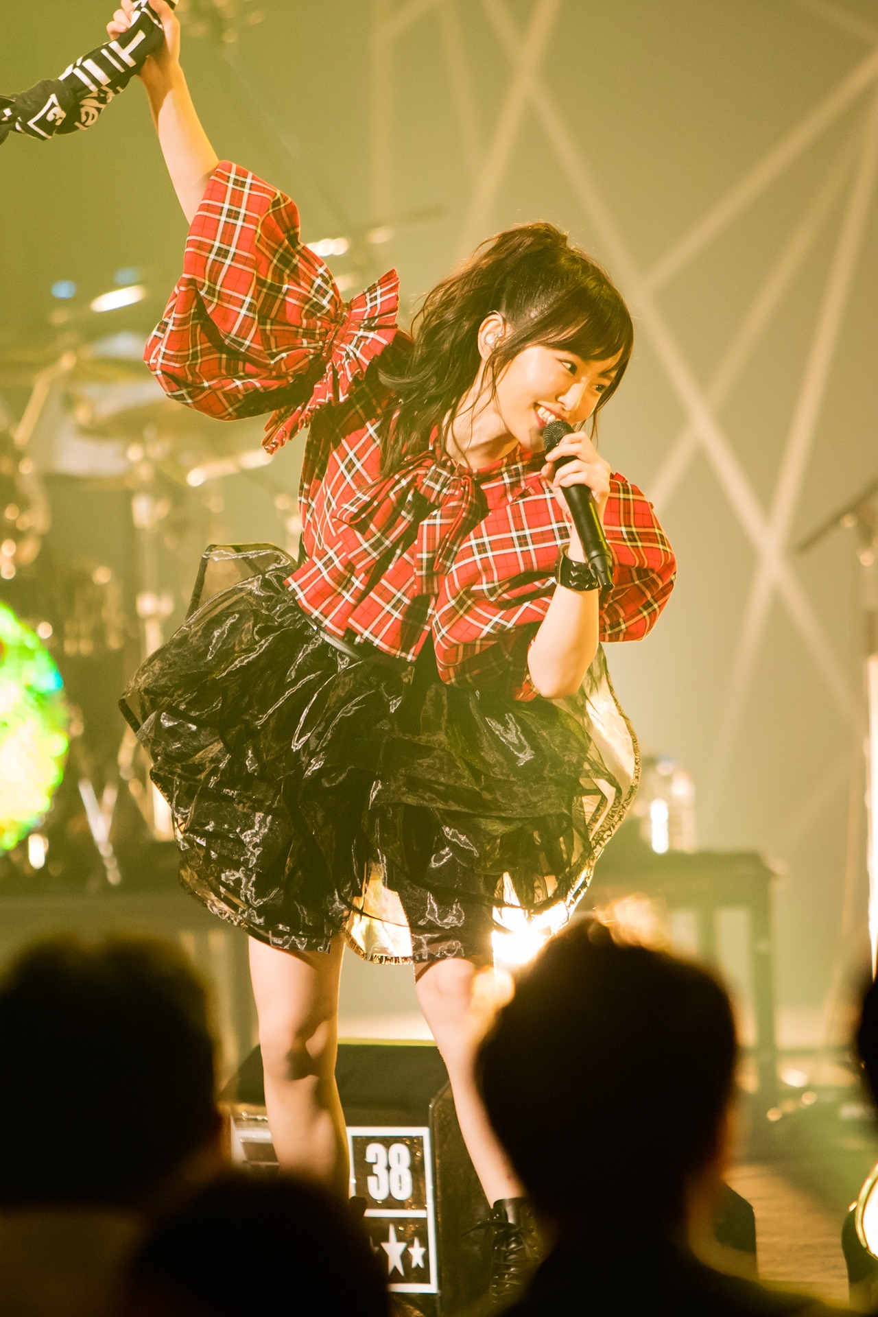 山本彩