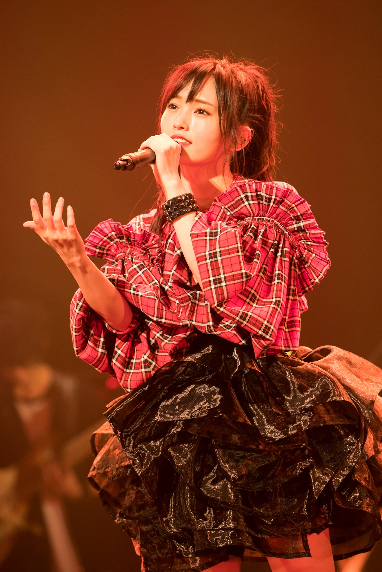 山本彩