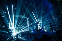 sumika「『Familia』Release Tour -ファイナルシリーズ-」最終公演の様子。（撮影：ヤオタケシ）