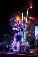 黒田隼之介（G, Cho）（撮影：ヤオタケシ）