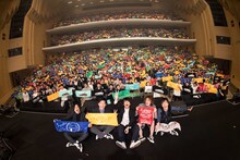 sumika「『Familia』Release Tour -ファイナルシリーズ-」最終公演の様子。（撮影：ヤオタケシ）