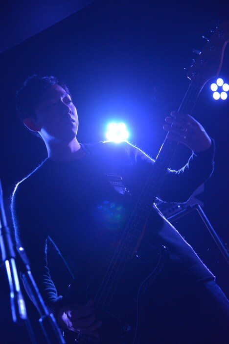 丸山潤(B, Cho / BURGER NUDS)(撮影:野田雅之)(撮影:野田雅之)