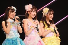 HKT48「HKT48 6フェス ～LOVE&PEACE！ROCK周年だよ、人生は…～」1期生ファンミーティングの様子。(c)AKS