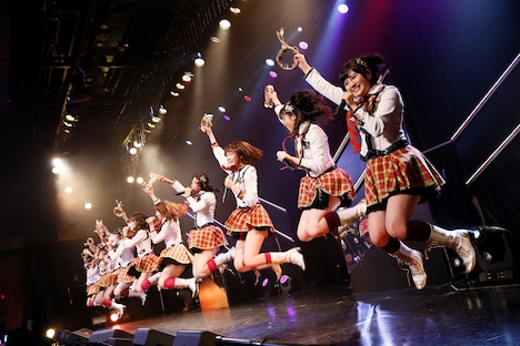 HKT48「HKT48 6フェス ~LOVE&PEACE!ROCK周年だよ、人生は…~」1期生ファンミーティングの様子。(c)AKS