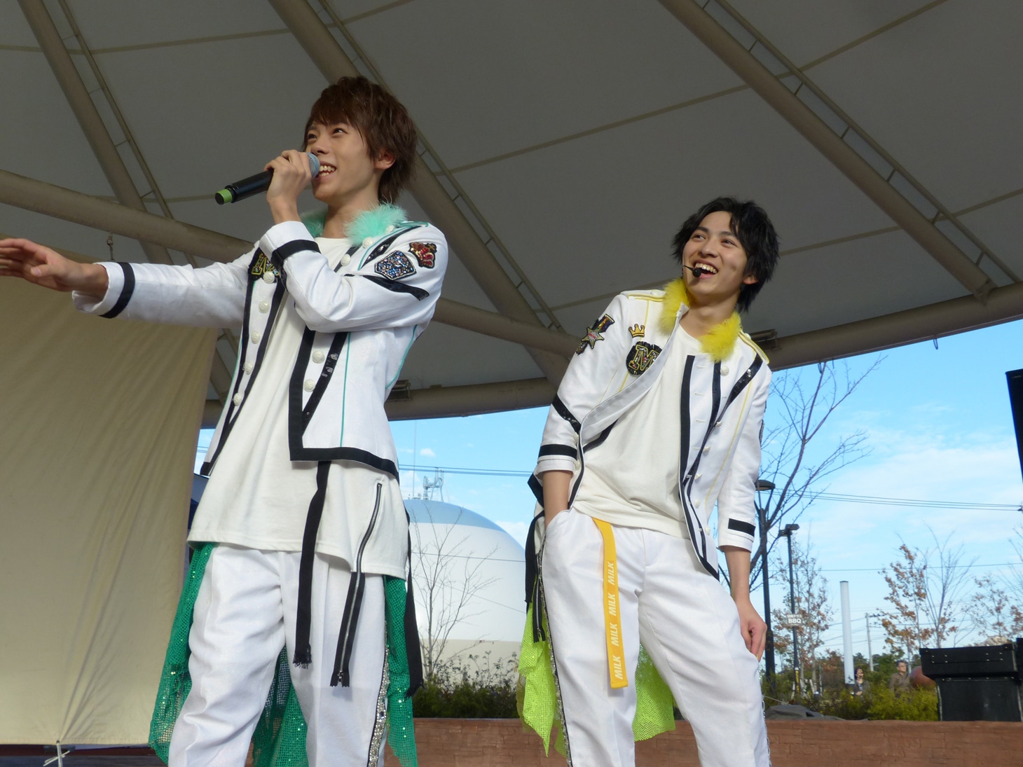 山崎悠稀と吉田仁人。