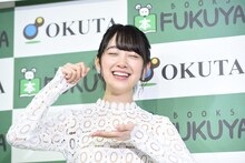 “もぐもぐ顔”を披露する堀未央奈（乃木坂46）。
