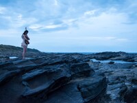 「The Sea」撮影時の様子。（撮影：菅原康太）