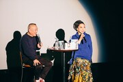 左から平山雄一、MISIA。（写真提供：アリオラジャパン）
