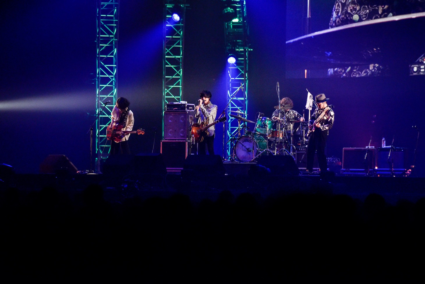 クリープハイプ（Photo by HAJIME KAMIIISAKA）