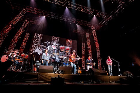 ACO Touches the Walls（Photo by HAJIME KAMIIISAKA）