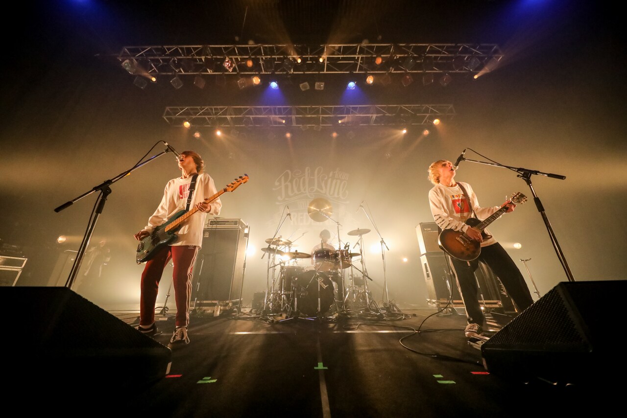 邦楽 MAUDIE featuring Shingo Matsuda / BETTER マイヘア、SiM、yonige、FOMAREがコースト熱く沸かせた「REDLINE