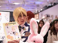 「タツキのプリントクッキー」をアピールする榊原タツキ。