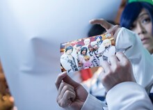 アルスマグナがアルスマグナに囲まれたプリクラ。