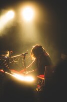 森山公稀（Piano, Synthesizer）（撮影：今井駿介）