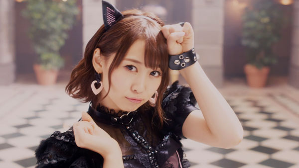 芹澤優「PRINCESS POLICY」ミュージックビデオのワンシーン。