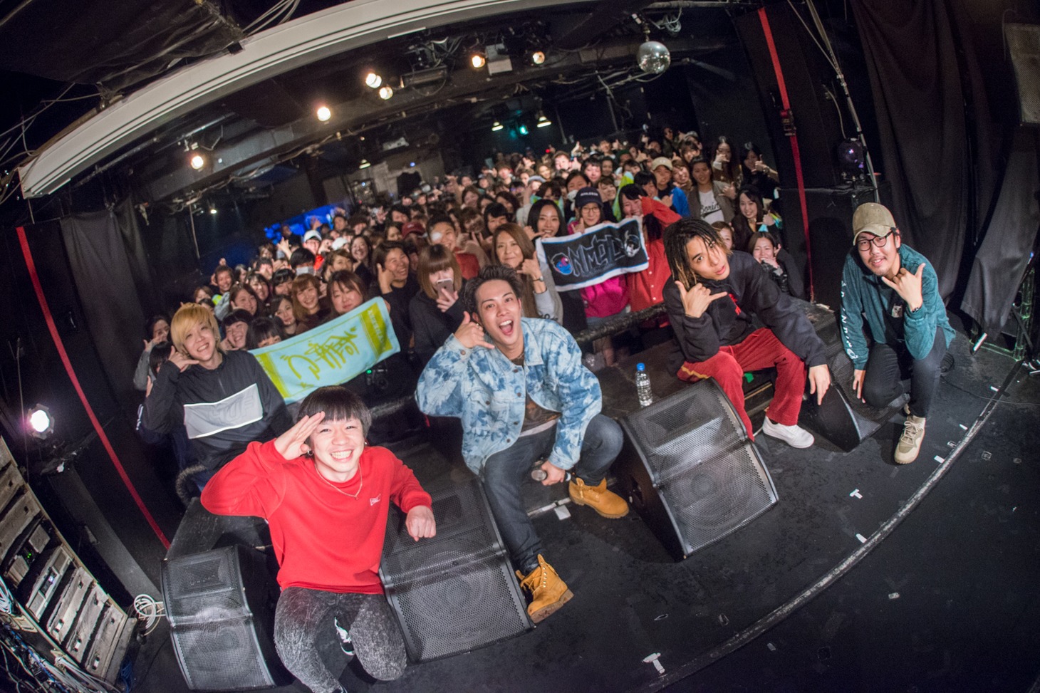 「NIHA-C 2nd Full Album『アリバイ』Release Party」の様子。（撮影：高村勇一郎）