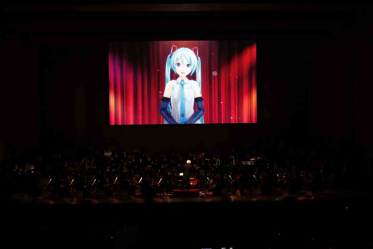 「初音ミクシンフォニー2017」東京国際フォーラム ホールA公演の様子。(c)Crypton Future Media, INC. www.piapro.net