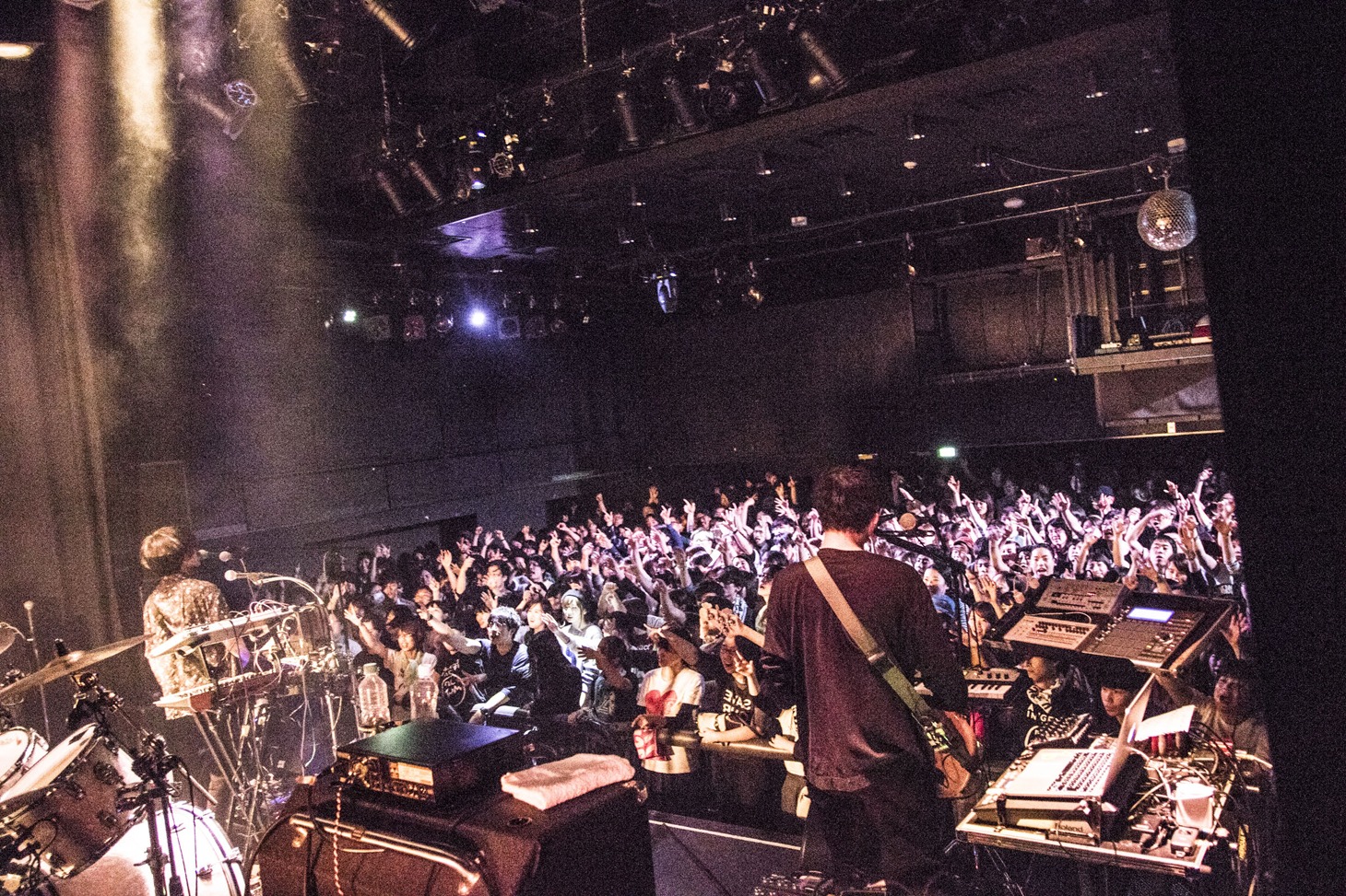 avengers in sci-fi「SCIENCE Re:ACTION」WWW X公演の様子。（Photo by Hiroaki Kuwabara）