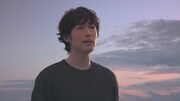 DEAN FUJIOKA「DoReMi」のミュージックビデオのワンシーン。