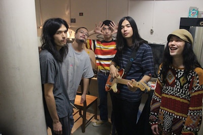 踊ってばかりの国