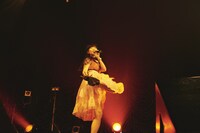 ぱいぱいでか美（Photo by Genki Arata）